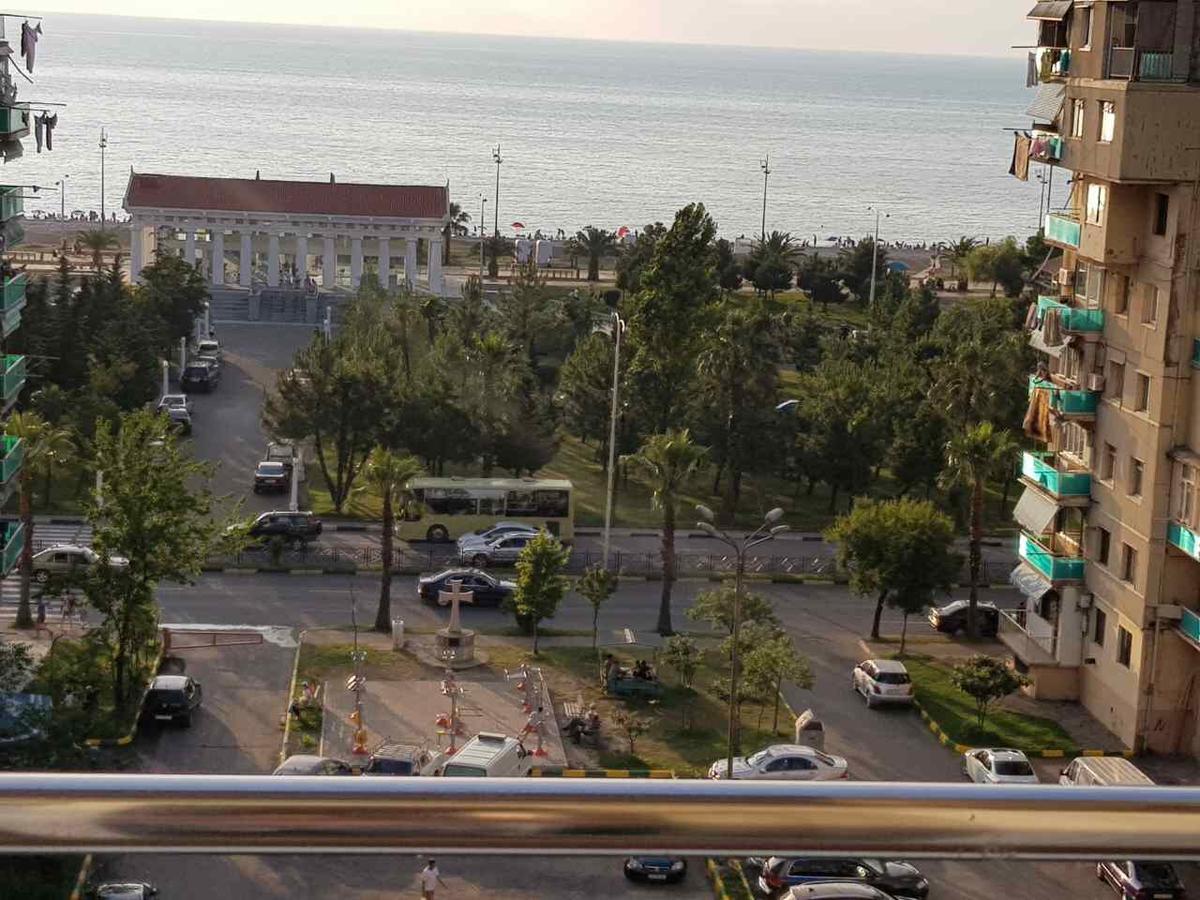 Апартаменти Apt Khimshiashvili 11 Батумі Екстер'єр фото